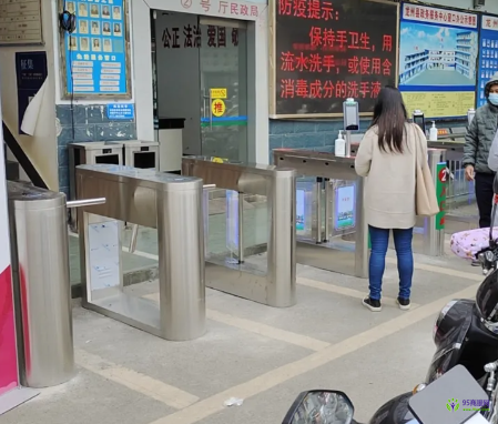 龙州县政务服务中心