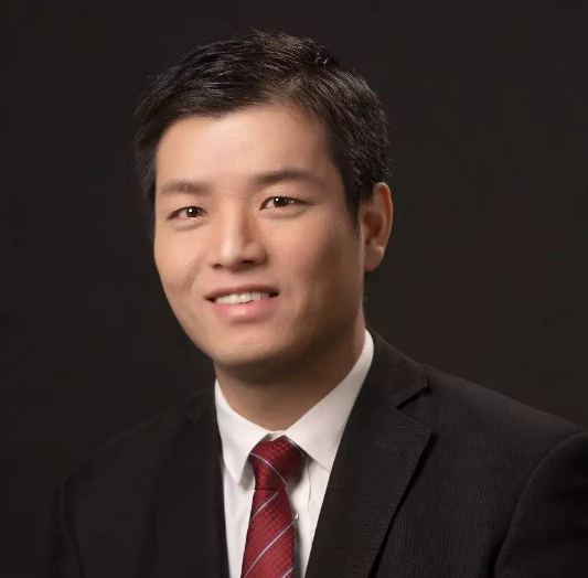 黄建明(成都顶呱呱投资集团有限公司董事长)