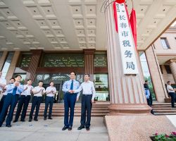 商丘市各县（区、市）新冠疫情防控服务热线及投诉举报电话