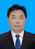 李龙飞