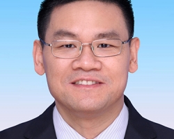 杨晋柏