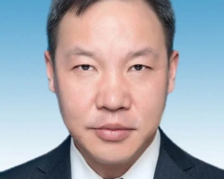 李岩益默认相册